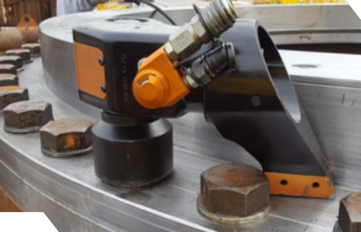 Hydraulic Torque Wrench Systems At Work : 101
